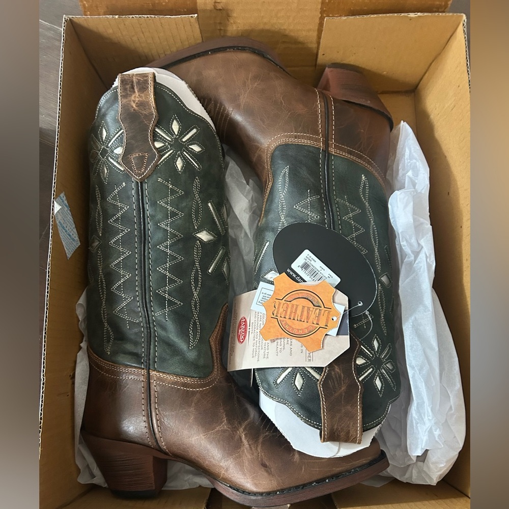 Laredo Passion Flower Western Cowgirl Boots Women’s Floral Embroidered Leather